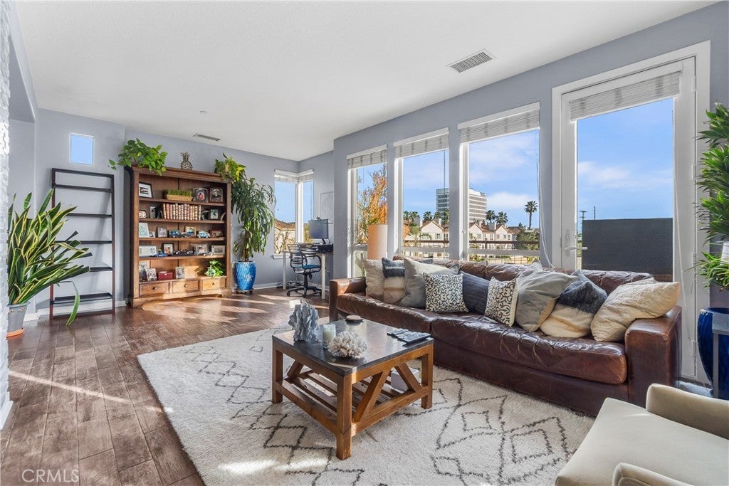 Photo of Listing #PV26042199