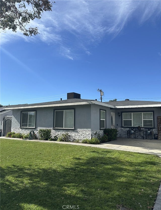 8847 Ocean View, Whittier