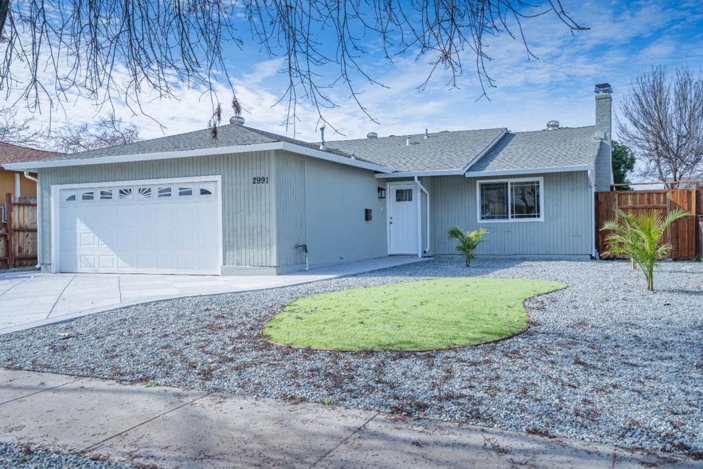 Photo of Listing #ML82036373