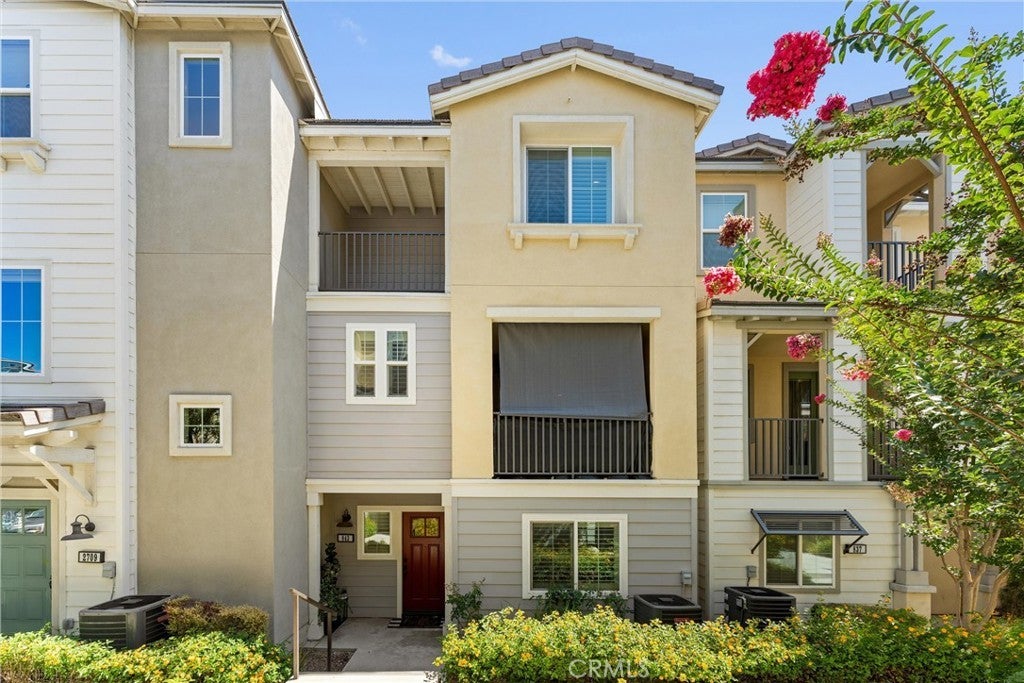 843 Sunburst Way, Pomona