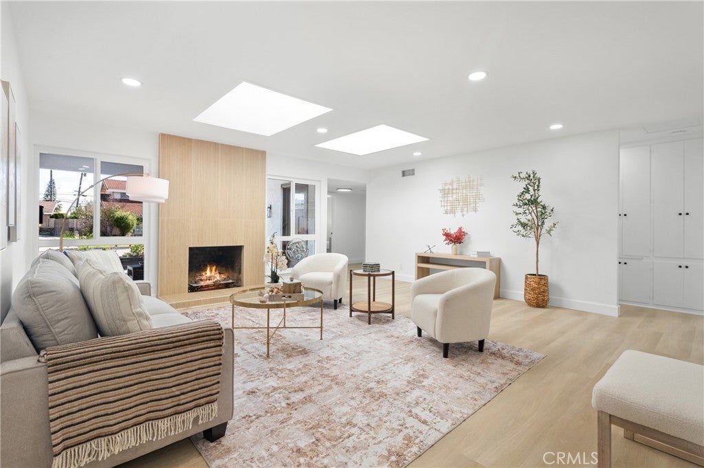 Photo of Listing #OC26041988