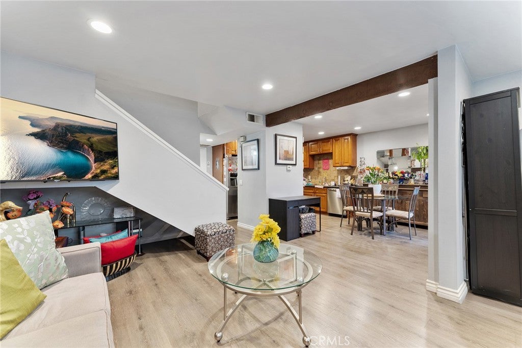 Photo of Listing #CV26040843