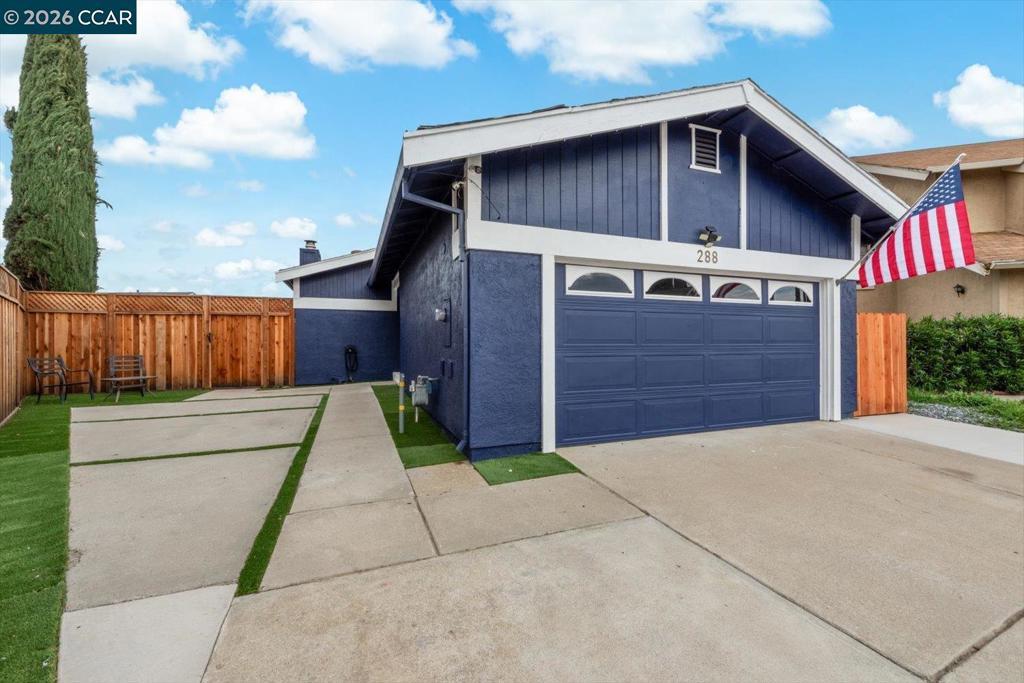 Photo of Listing #41125263