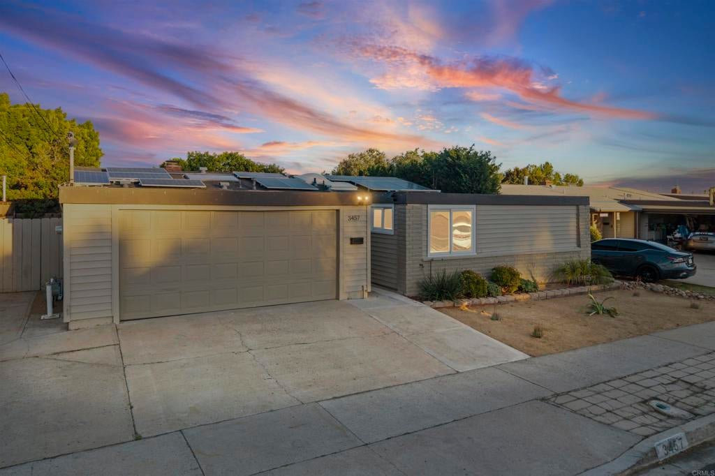 Photo of Listing #PTP2601486