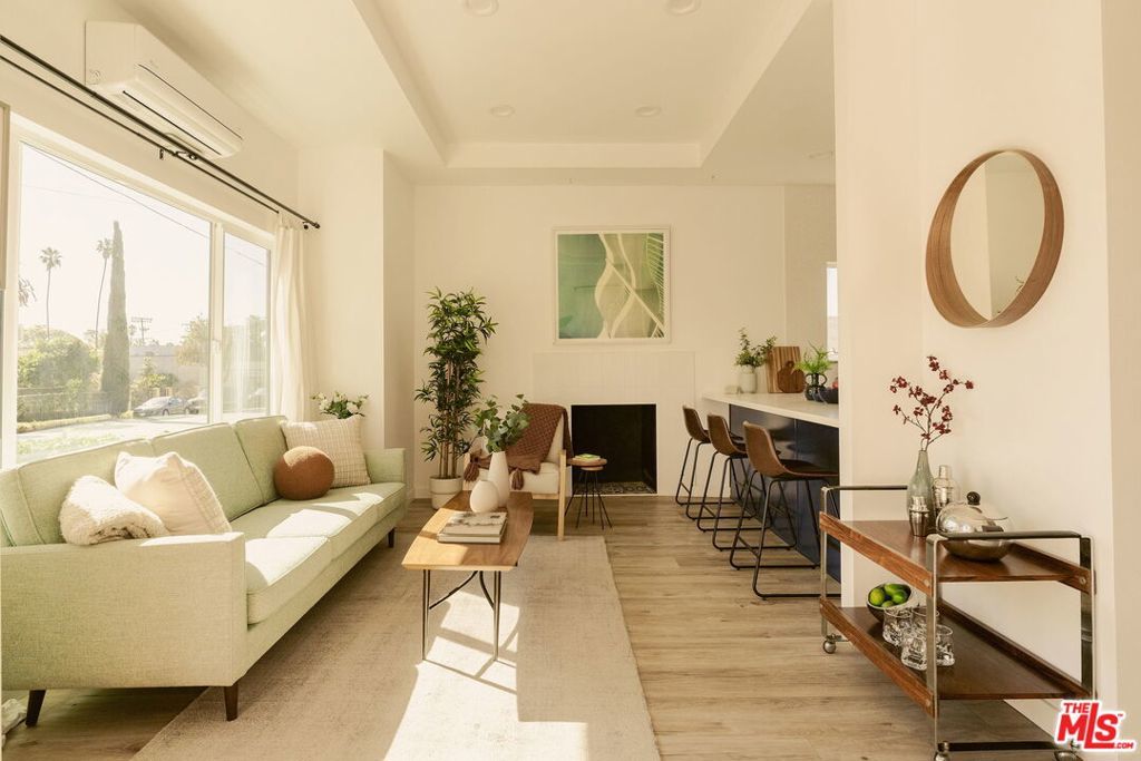 Photo of Listing #26652705