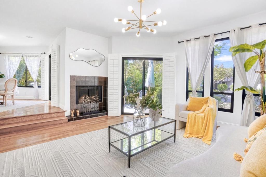 Photo of Listing #ML82036445