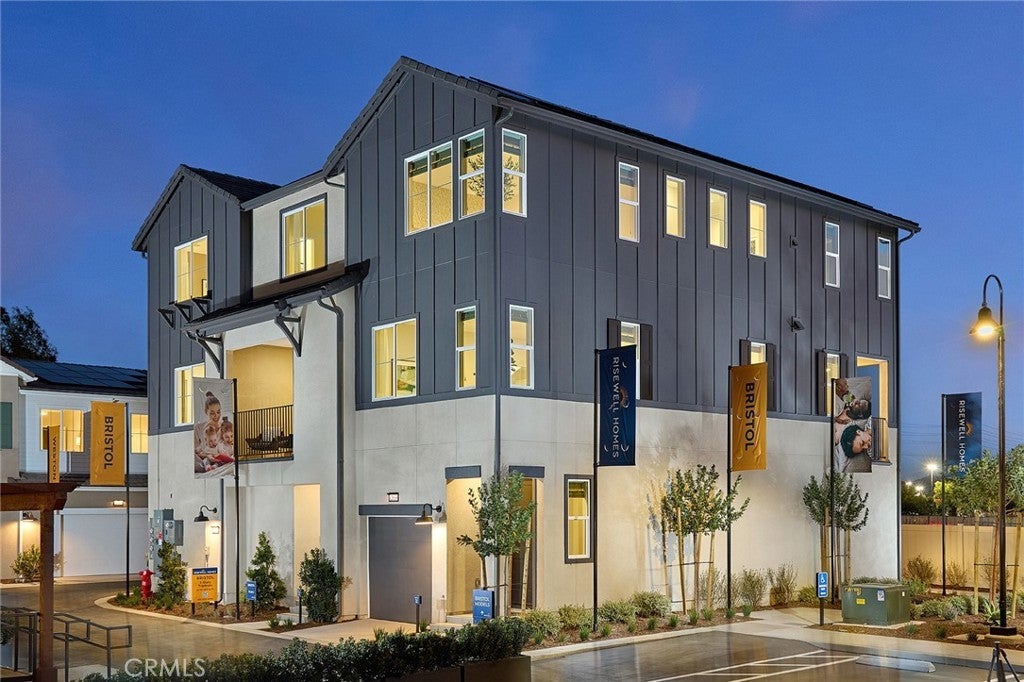 Photo of Listing #OC26042890