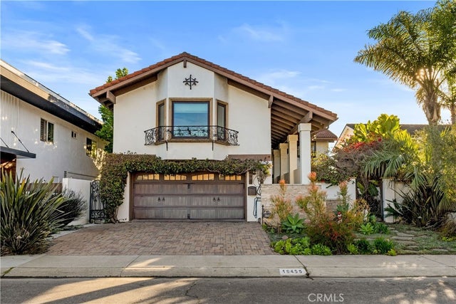 16455 Ladona Circle, Huntington Beach