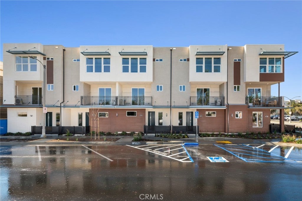 415 Eleanor Street, Pomona