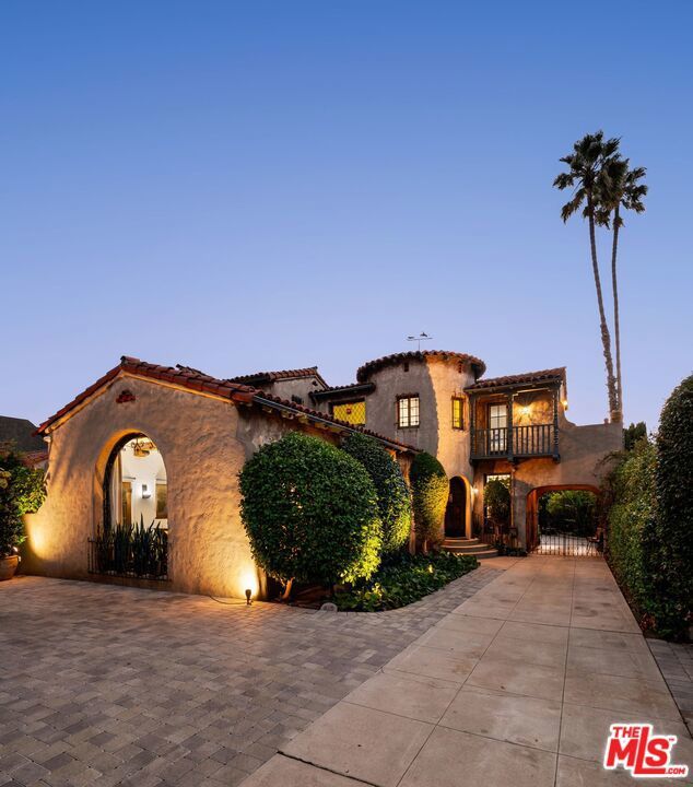 615 S Highland Avenue, Los Angeles