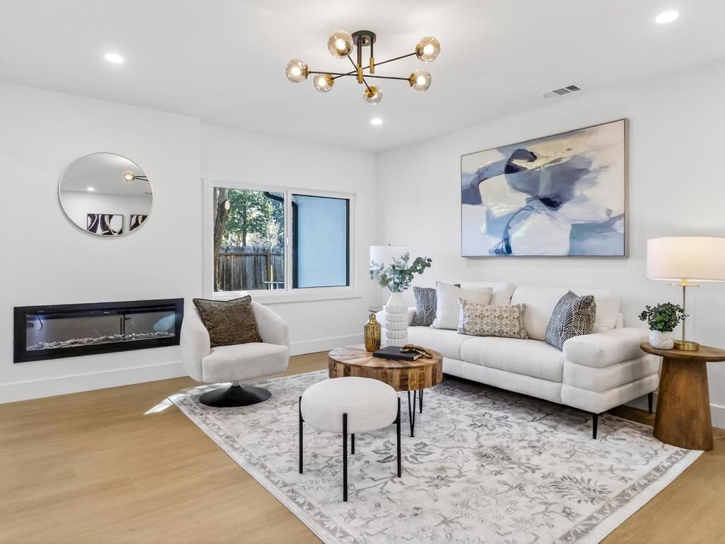 Photo of Listing #ML82033627