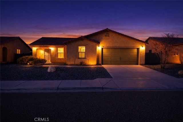 14368 Black Mountain, Victorville