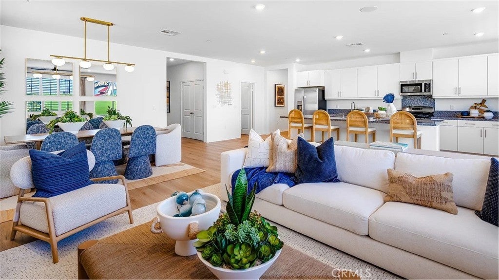 Photo of Listing #SW26043290