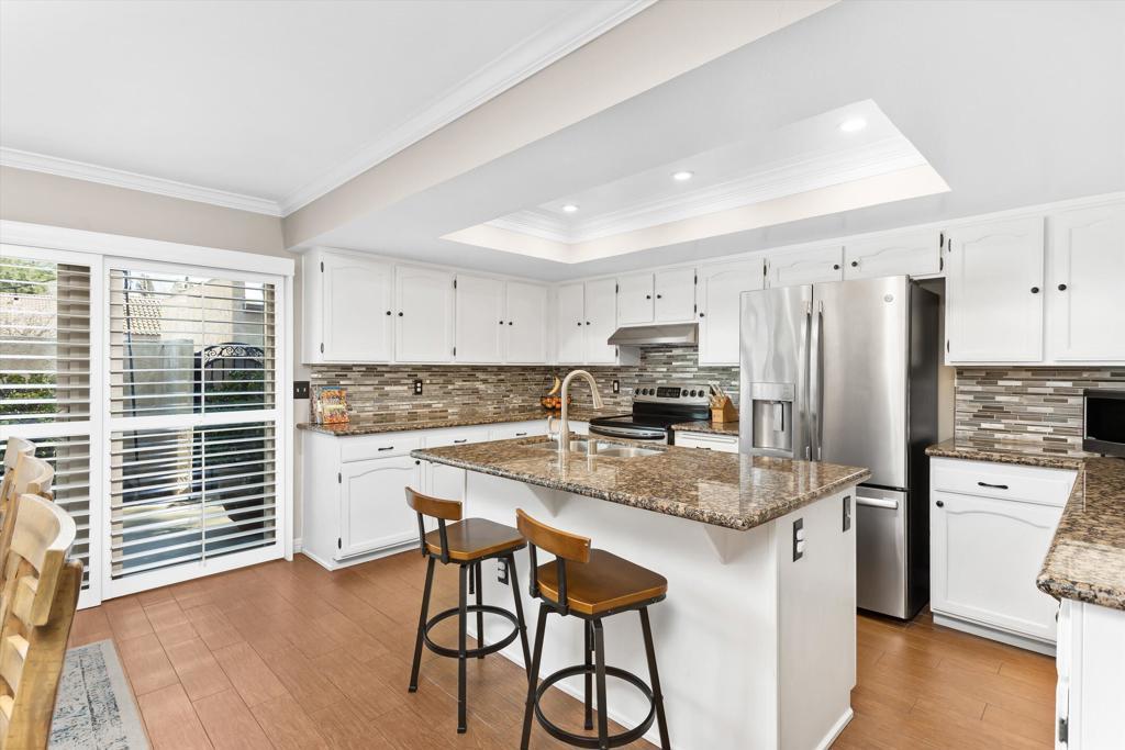 Photo of Listing #219143896DA