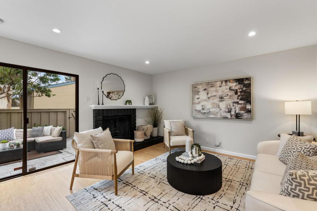 Photo of Listing #ML82036530