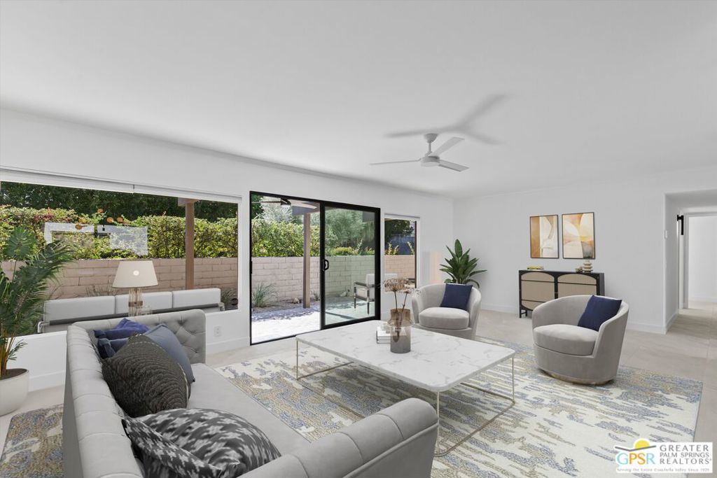 1733 Capri Circle, Palm Springs