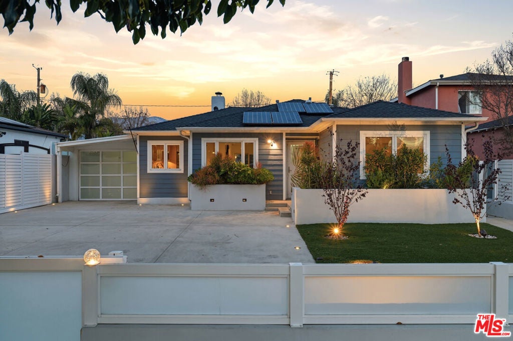 Photo of Listing #26656843