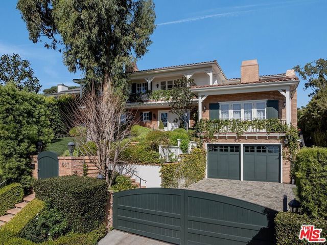 1667 Amalfi Drive, Pacific Palisades