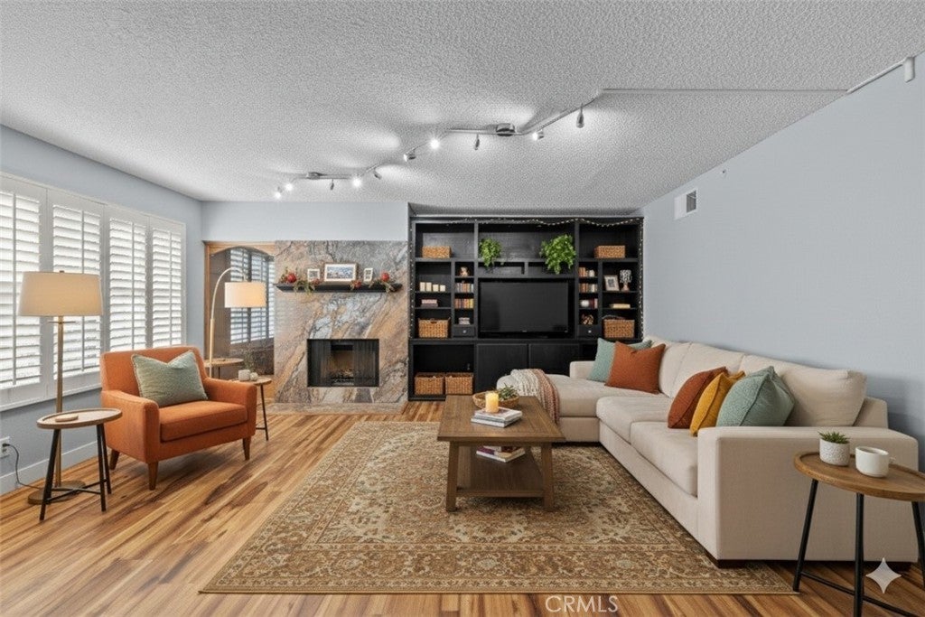 42805 15th, Lancaster