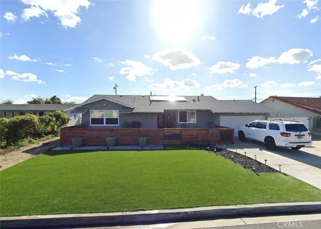 Photo of Listing #SR26041258