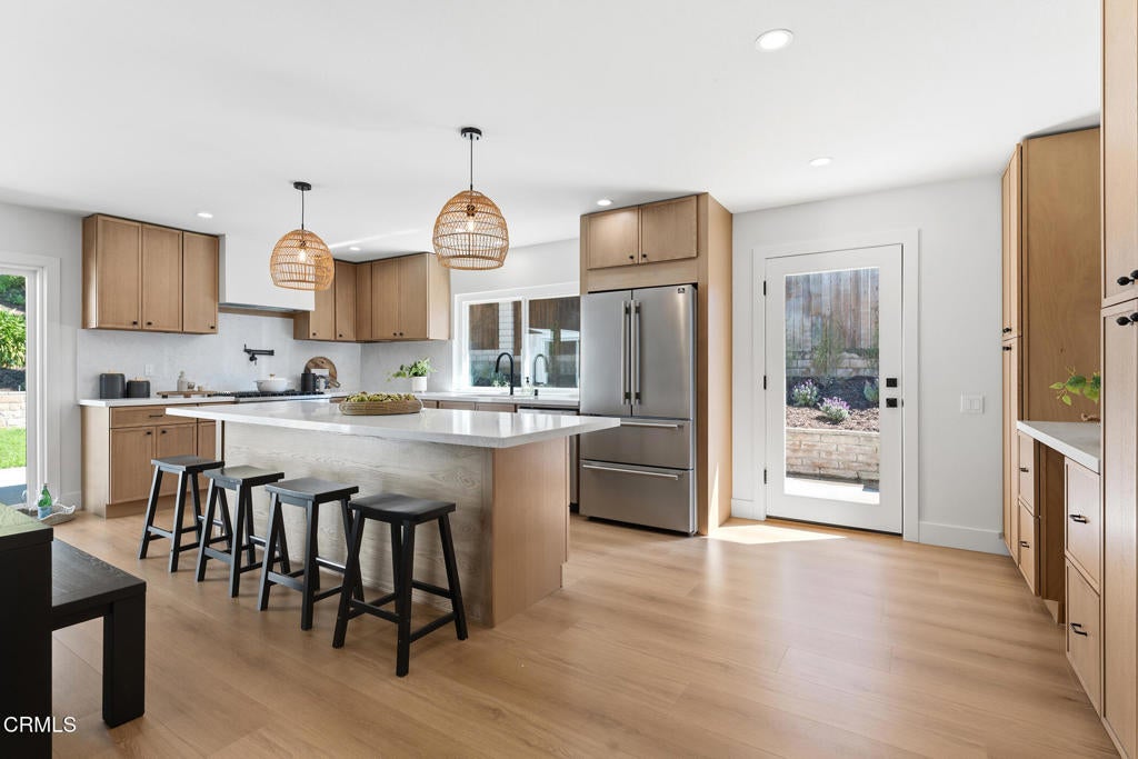 Photo of Listing #V1-34916