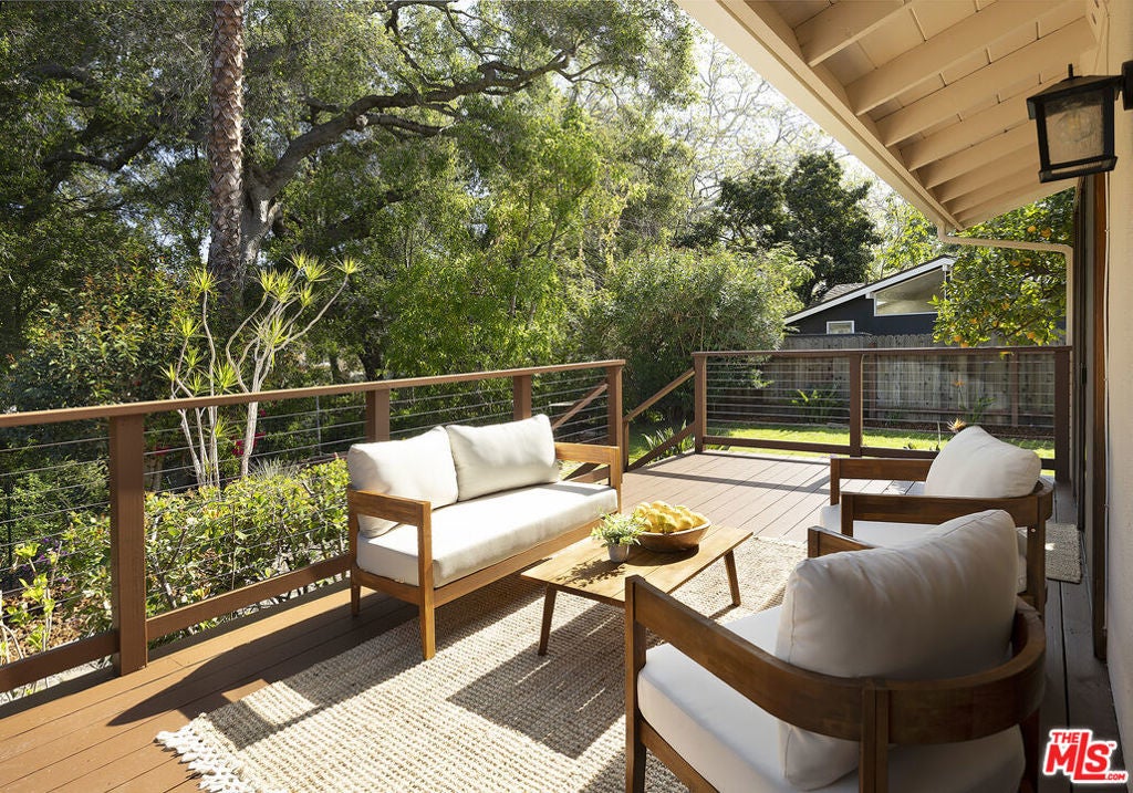 Photo of Listing #26657401