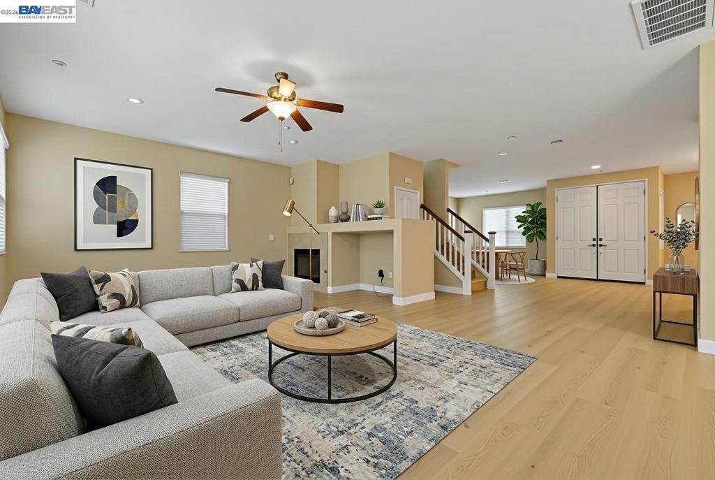 Photo of Listing #41125473