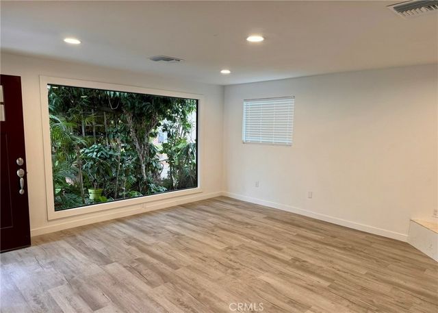1362 South Downey Road, Los Angeles
