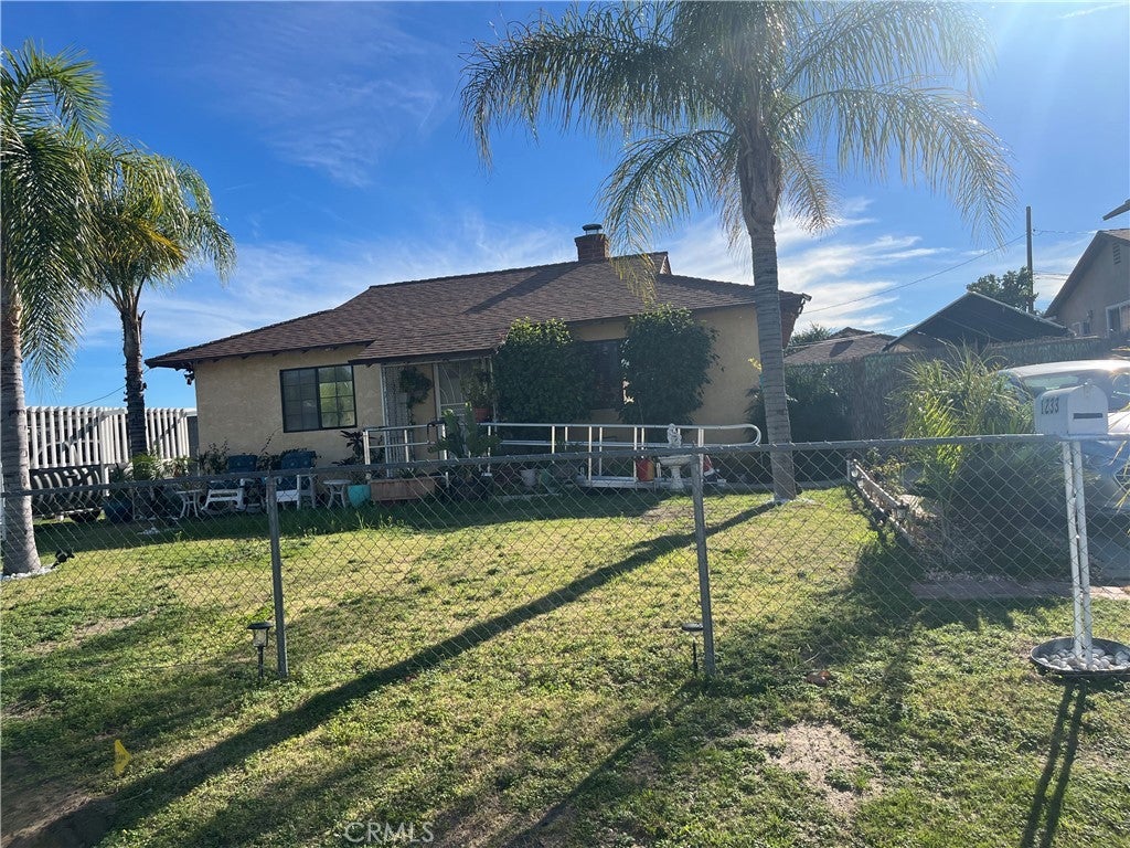 Photo of Listing #IV26043980