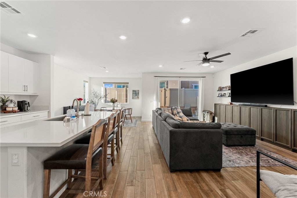 Photo of Listing #CV26044131