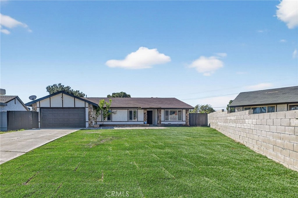 Photo of Listing #IG26044253