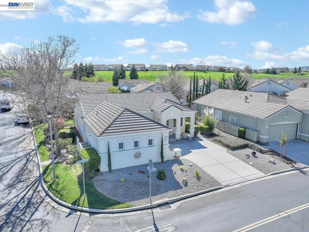 Photo of Listing #41125524