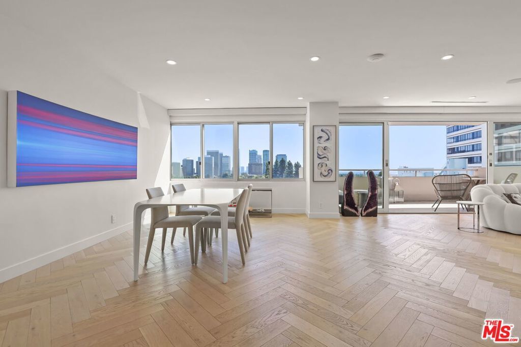 Photo of Listing #26657863