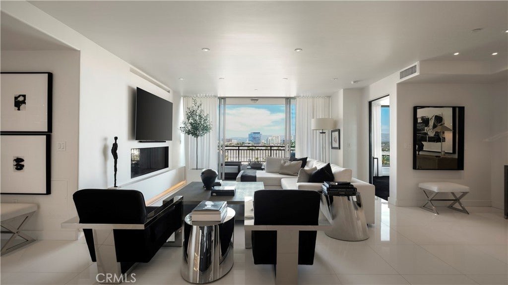 Photo of Listing #OC26042716