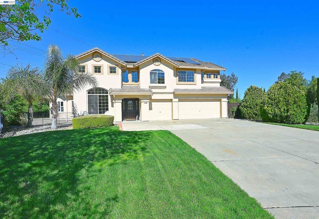 Photo of Listing #41125557