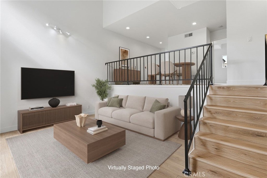 9800 Sepulveda 38, North Hills