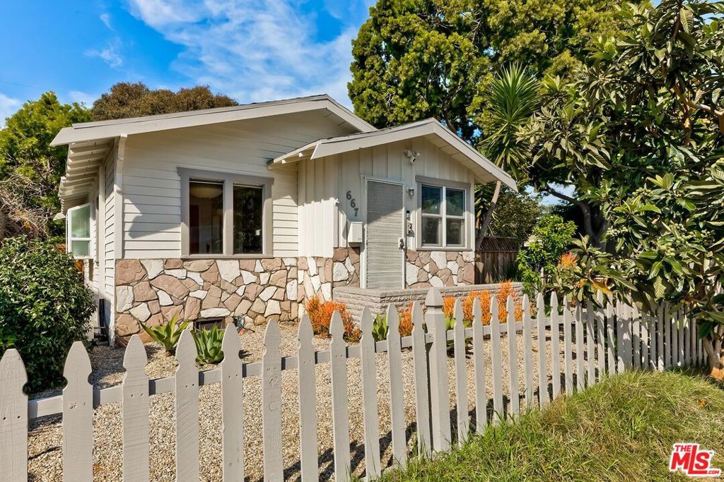 Photo of Listing #26651777