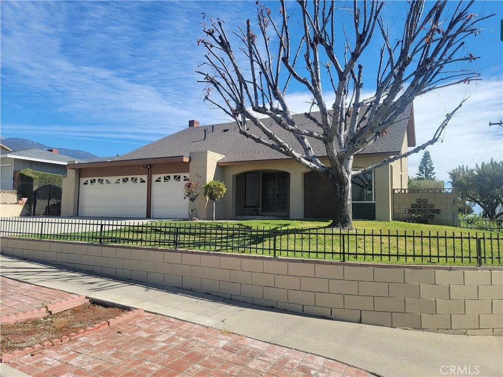 Photo of Listing #CV26044864