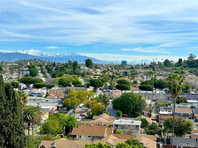 4755 Templeton Street # 2210, Los Angeles