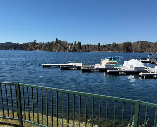 21 Nsm 2, Slip 21, Lake Arrowhead