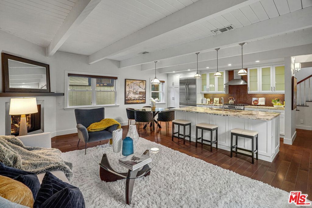 Photo of Listing #26658337