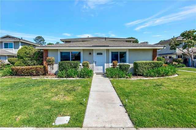 4612 Via Vista Circle # 5, Huntington Beach