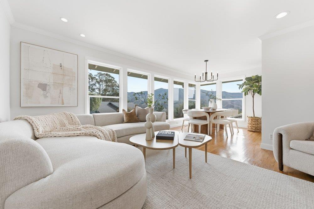 Photo of Listing #ML82036783