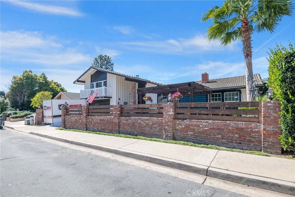 Photo of Listing #OC26045321