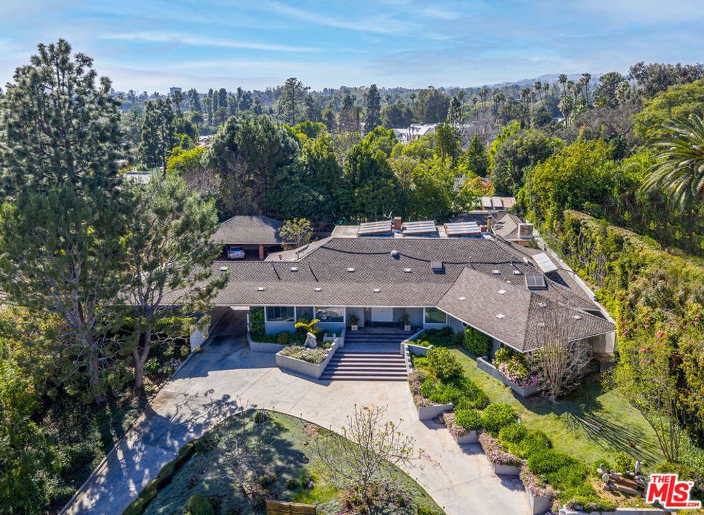 917 Oxford Way, Beverly Hills