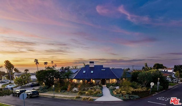 375 Camino De Las Colinas, Redondo Beach.