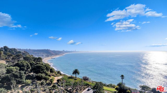 17350 W Sunset Boulevard # 506c, Pacific Palisades