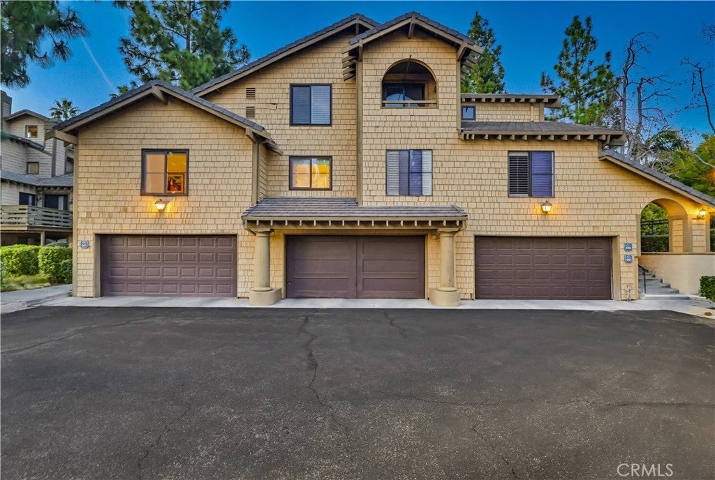 6650 Pine Bluff, Whittier