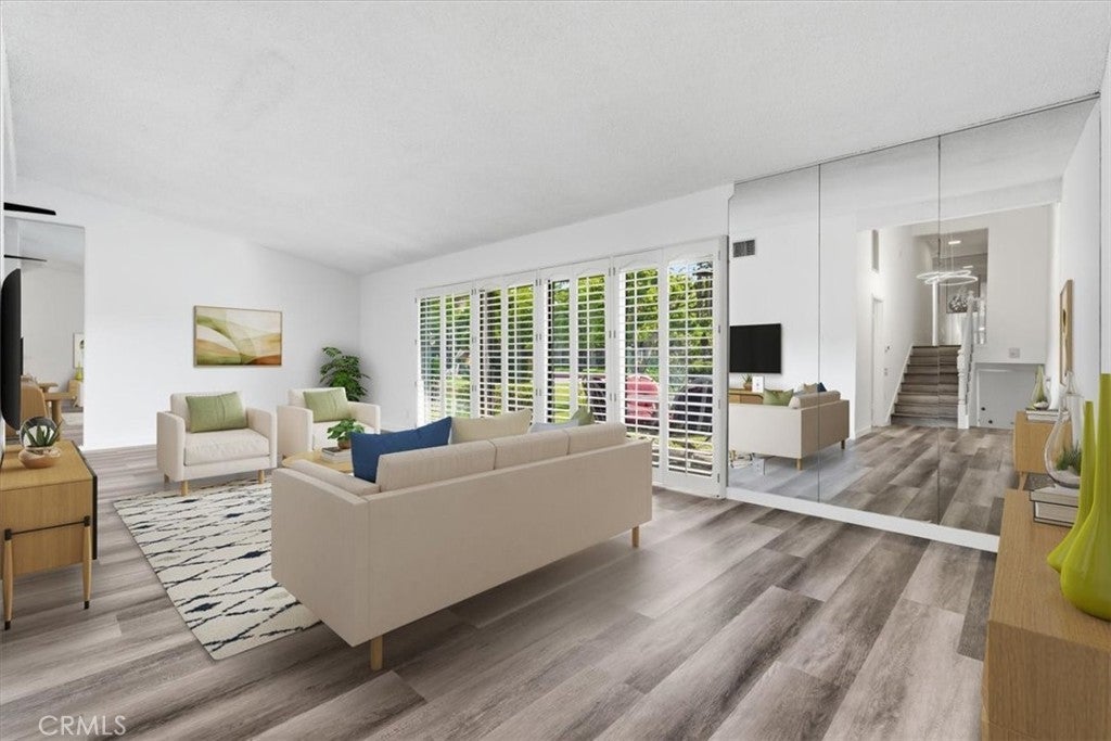 3500 Manchester 472, Inglewood