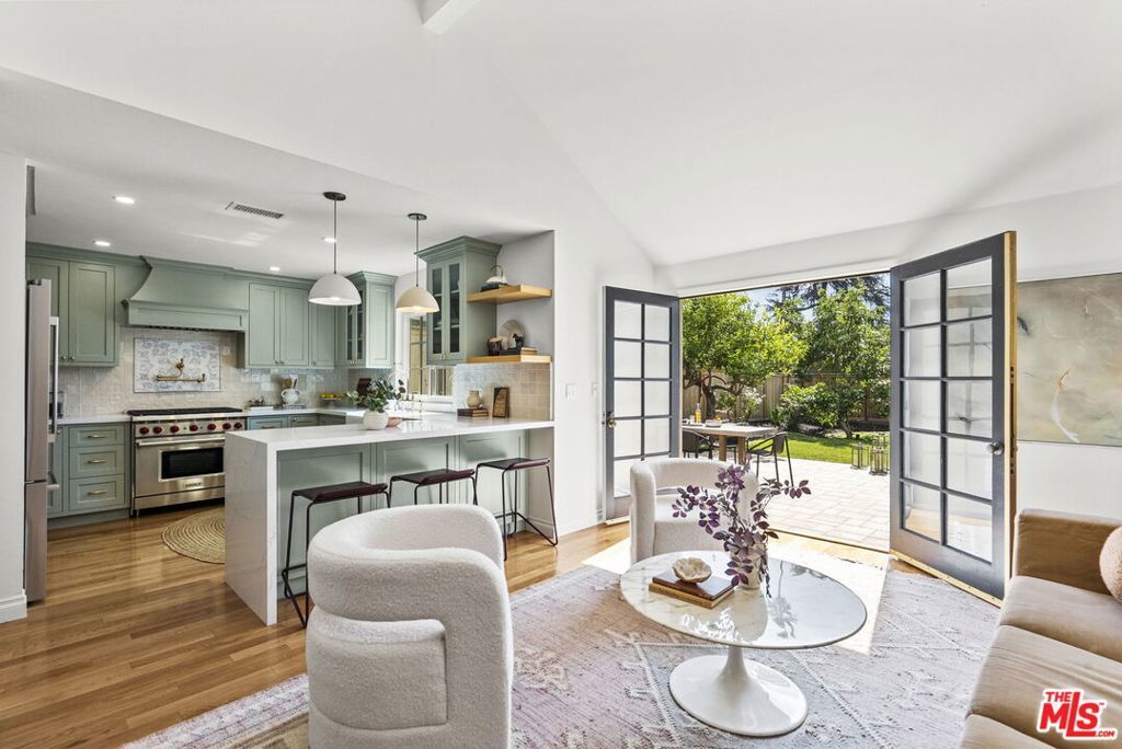 Photo of Listing #26657253